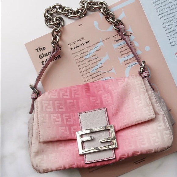 SOLD 💕 Fendi Zucchino Ombre Chain Mamma Baguette - Picture 2 of 5